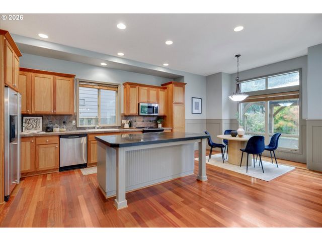 13115 Se NORMANDY Dr, Clackamas, OR 97015