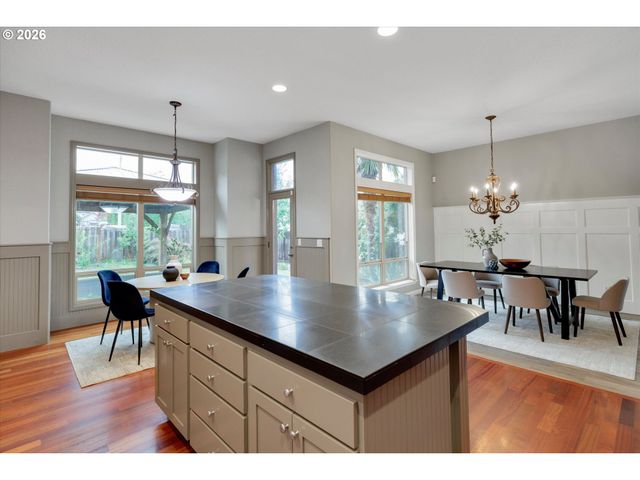 13115 Se NORMANDY Dr, Clackamas, OR 97015