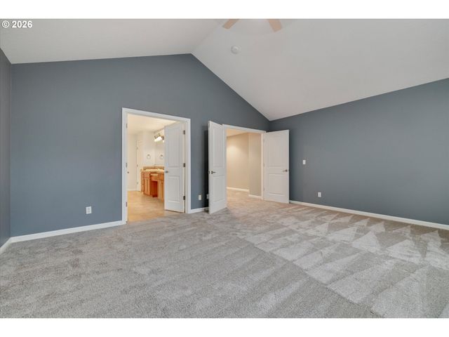13115 Se NORMANDY Dr, Clackamas, OR 97015