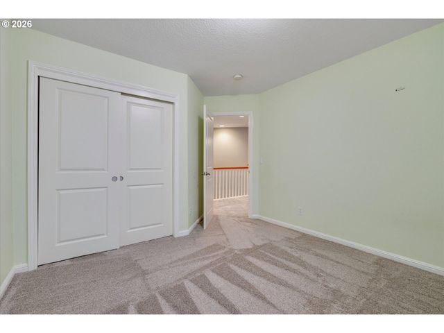 13115 Se NORMANDY Dr, Clackamas, OR 97015