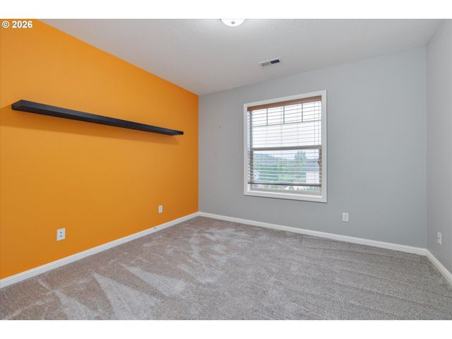 13115 Se NORMANDY Dr, Clackamas, OR 97015