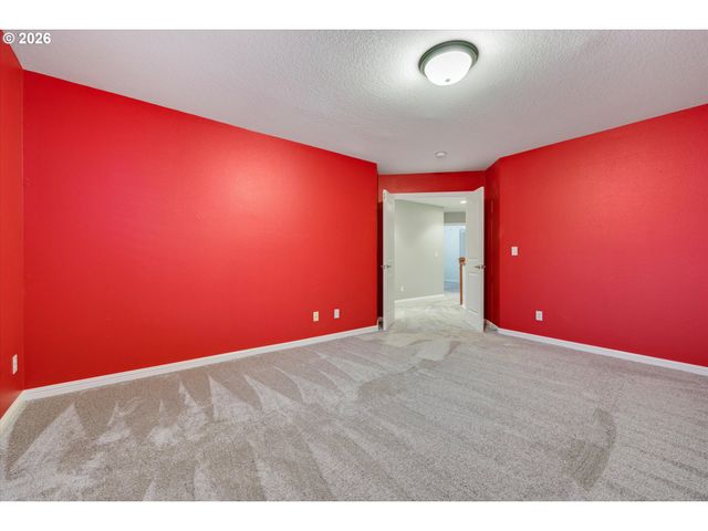 13115 Se NORMANDY Dr, Clackamas, OR 97015