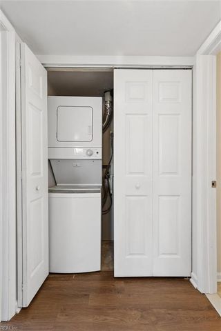 135 Nantucket PL, Newport News, VA 23606