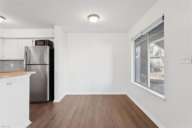 135 Nantucket PL, Newport News, VA 23606