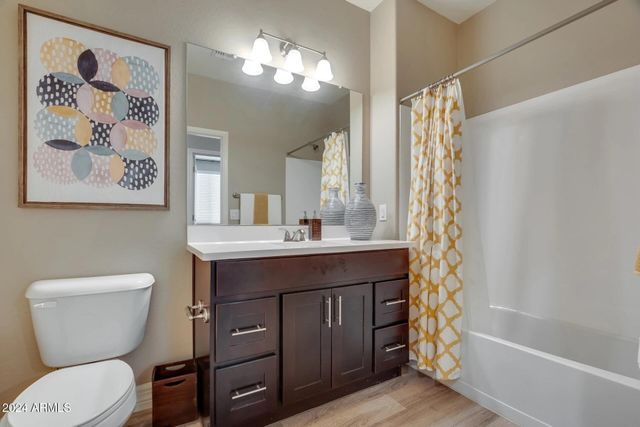 1350 S Ellsworth Road 2A, Mesa, AZ 85209