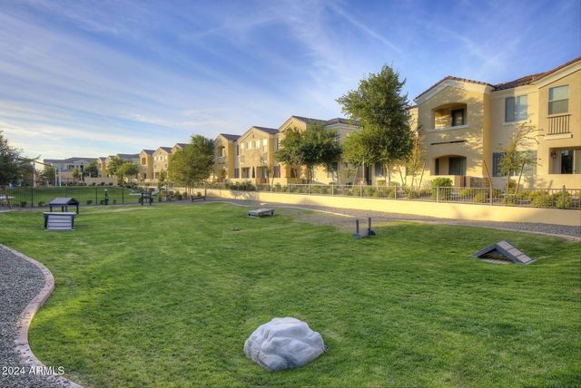 1350 S Ellsworth Road 2A, Mesa, AZ 85209