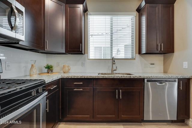 1350 S Ellsworth Road 2A, Mesa, AZ 85209