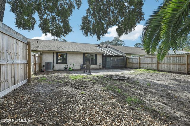 3371 DONZI Way W, Jacksonville, FL 32223