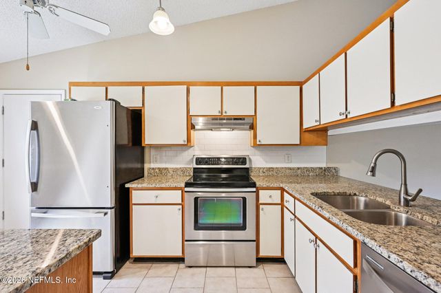 3371 DONZI Way W, Jacksonville, FL 32223