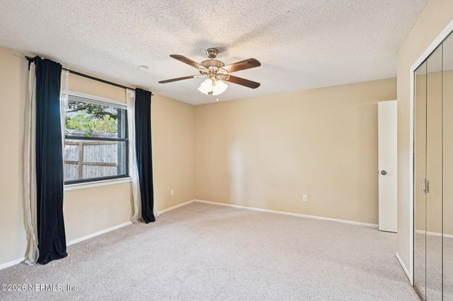 3371 DONZI Way W, Jacksonville, FL 32223