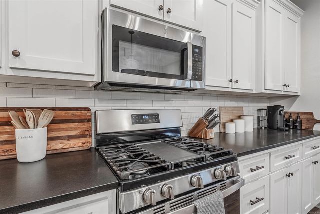 4093 Hampton Drive, Benton, AR 72019