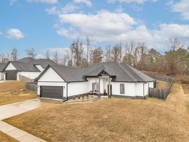 4093 Hampton Drive, Benton, AR 72019