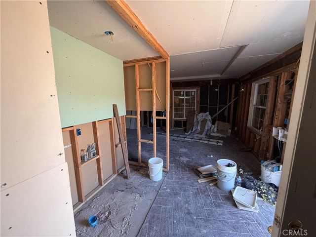 8539 W Avenue L, Lancaster, CA 93536