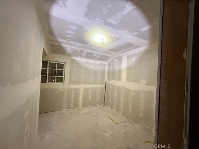 8539 W Avenue L, Lancaster, CA 93536
