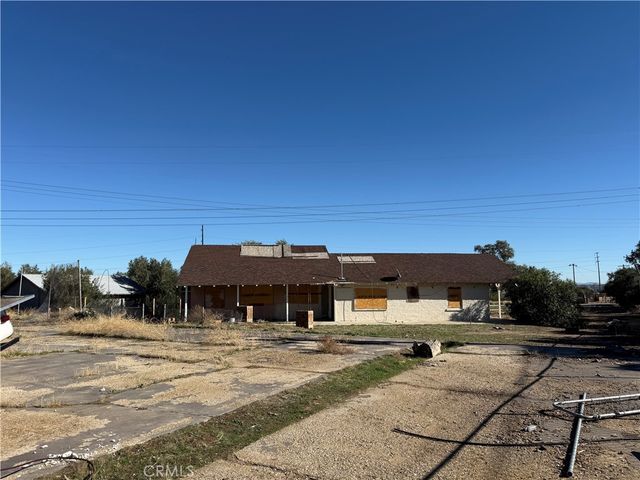 8539 W Avenue L, Lancaster, CA 93536