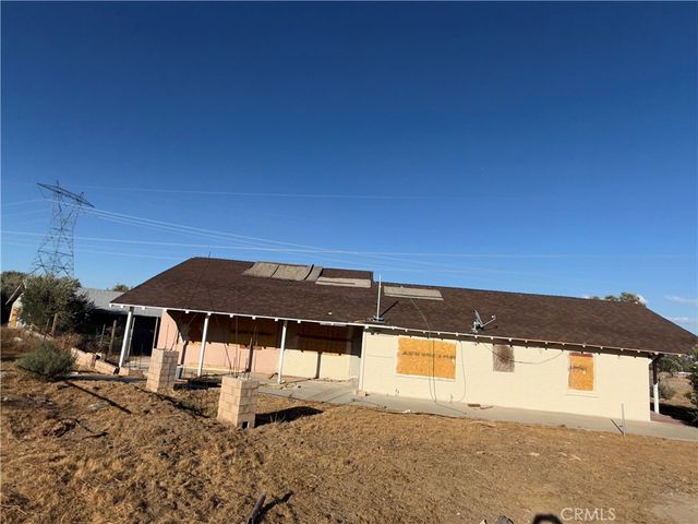 8539 W Avenue L, Lancaster, CA 93536
