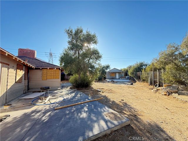 8539 W Avenue L, Lancaster, CA 93536