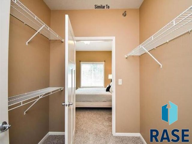 7446 S Louise Ave Ave Avenue 202, Sioux Falls, SD 57108