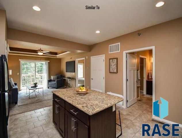 7446 S Louise Ave Ave Avenue 202, Sioux Falls, SD 57108