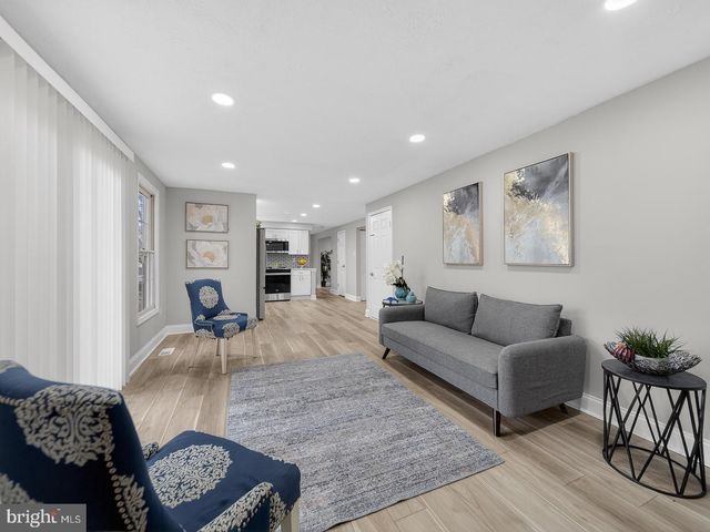 18011 SILVER LEAF DR, Gaithersburg, MD 20877