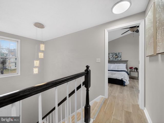 18011 SILVER LEAF DR, Gaithersburg, MD 20877