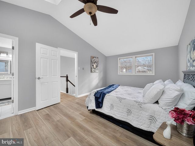 18011 SILVER LEAF DR, Gaithersburg, MD 20877