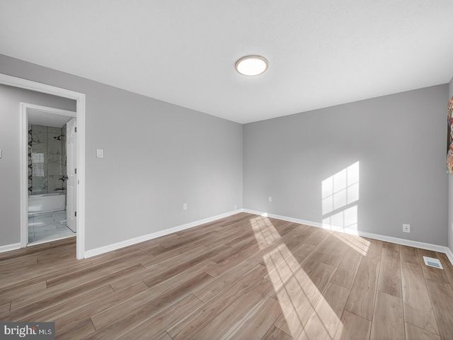 18011 SILVER LEAF DR, Gaithersburg, MD 20877