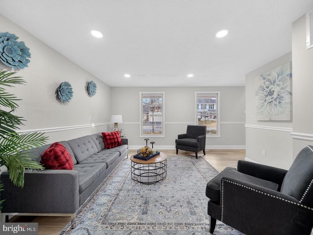 18011 SILVER LEAF DR, Gaithersburg, MD 20877