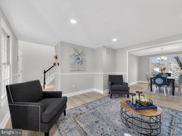 18011 SILVER LEAF DR, Gaithersburg, MD 20877