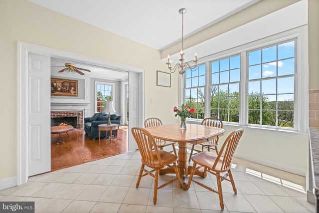631 HARVEYS BRIDGE RD, Coatesville, PA 19320