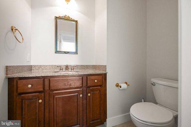 631 HARVEYS BRIDGE RD, Coatesville, PA 19320