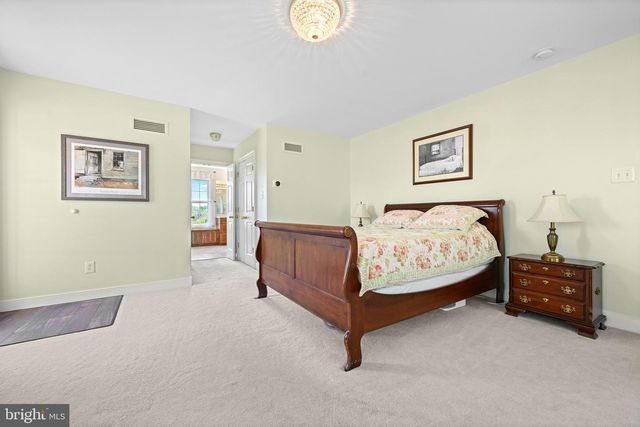 631 HARVEYS BRIDGE RD, Coatesville, PA 19320
