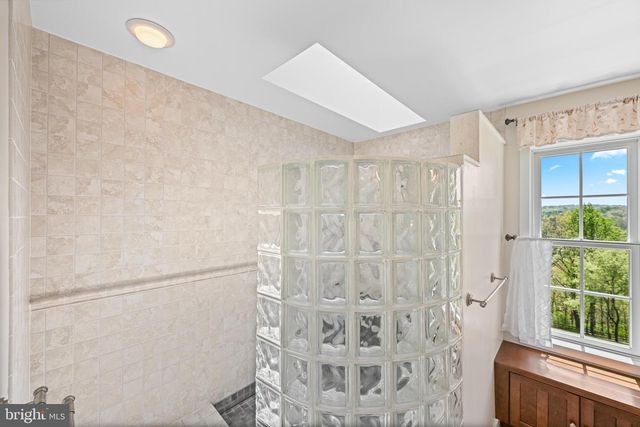 631 HARVEYS BRIDGE RD, Coatesville, PA 19320