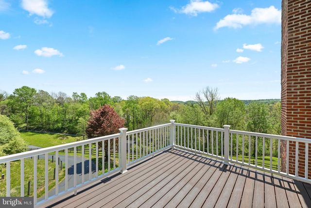631 HARVEYS BRIDGE RD, Coatesville, PA 19320
