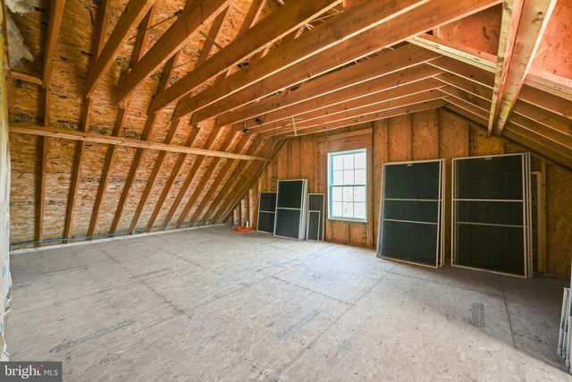 631 HARVEYS BRIDGE RD, Coatesville, PA 19320