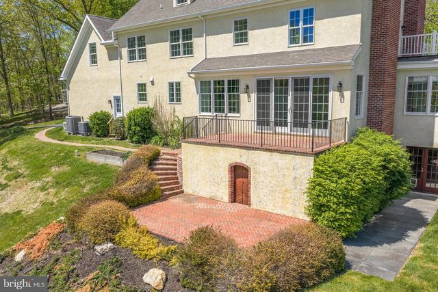 631 HARVEYS BRIDGE RD, Coatesville, PA 19320