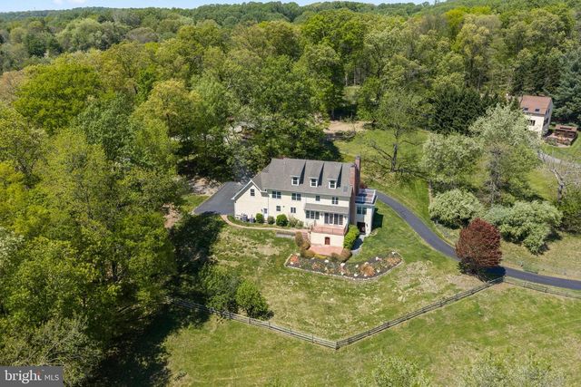 631 HARVEYS BRIDGE RD, Coatesville, PA 19320