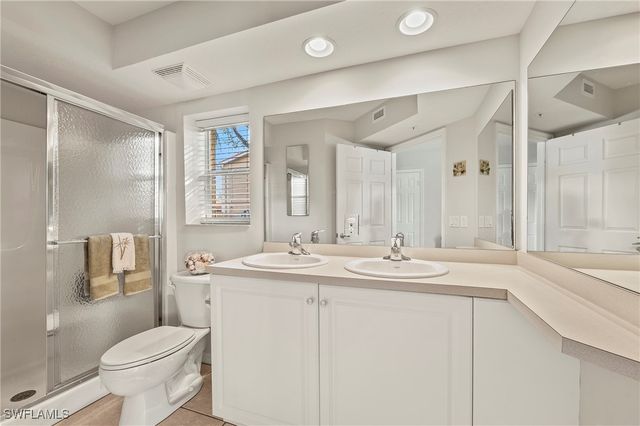 26740 Rosewood Pointe LN 101, Bonita Springs, FL 34135