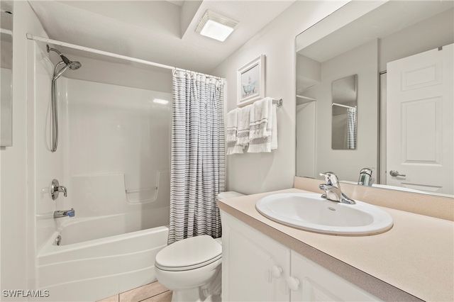 26740 Rosewood Pointe LN 101, Bonita Springs, FL 34135