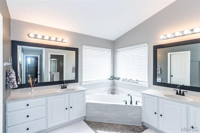 1024 Meadow Grove Drive, House Springs, MO 63051
