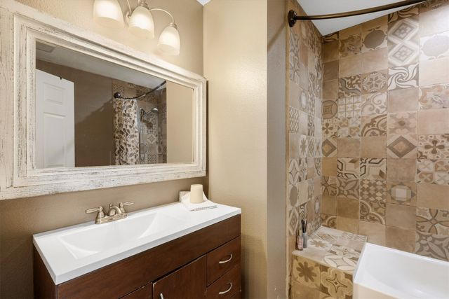 5732 Emilia Way, Leonard, TX 75452