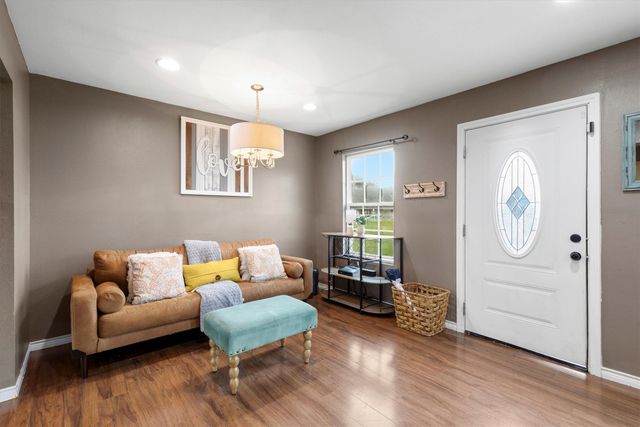 5732 Emilia Way, Leonard, TX 75452