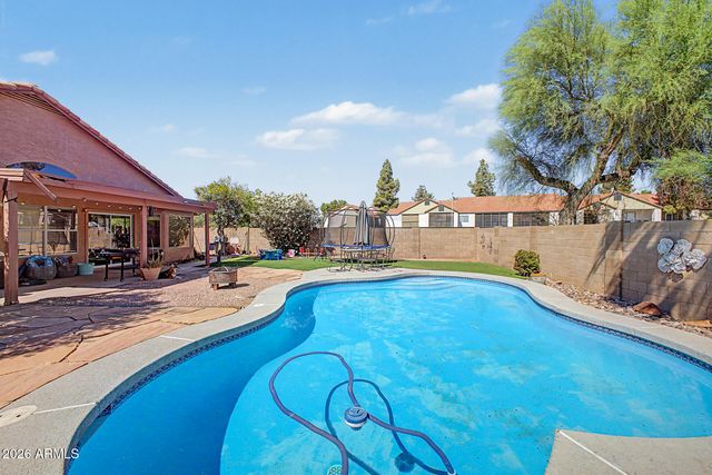 1732 W BUTLER Drive, Chandler, AZ 85224