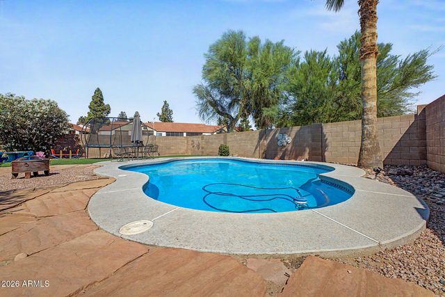 1732 W BUTLER Drive, Chandler, AZ 85224