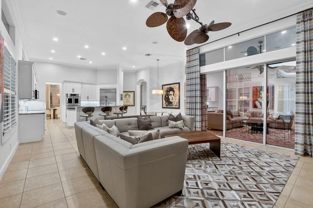 8030 Laurel Ridge Court, Delray Beach, FL 33446