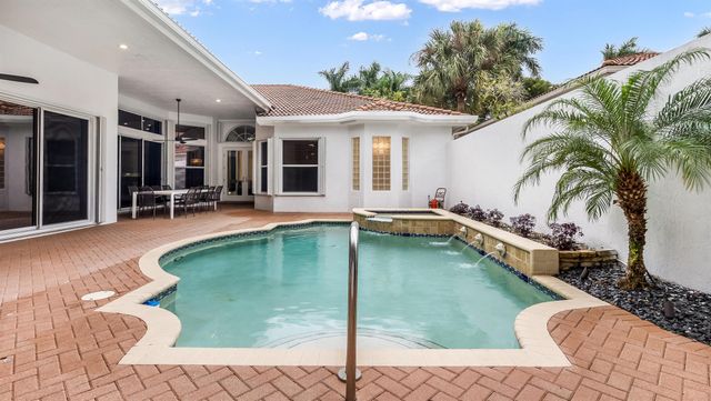 8030 Laurel Ridge Court, Delray Beach, FL 33446