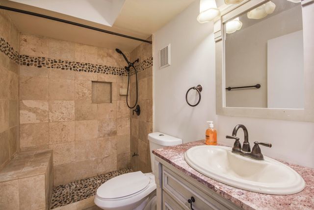 815 W Boynton Beach Boulevard 11-103, Boynton Beach, FL 33426