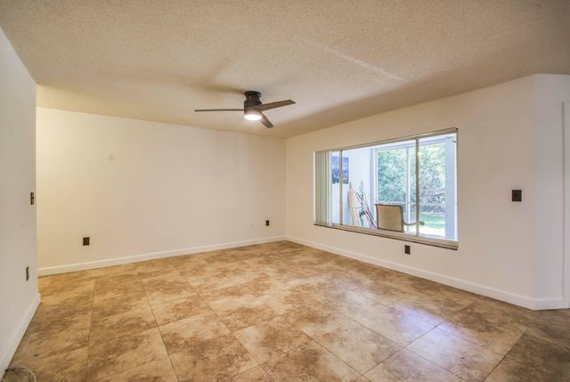 815 W Boynton Beach Boulevard 11-103, Boynton Beach, FL 33426