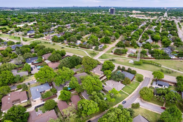 7423 Tangleglen Drive, Dallas, TX 75248