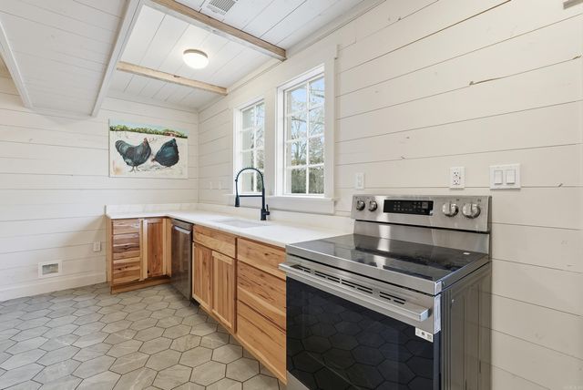 95 Kara Cove, Vilonia, AR 72173